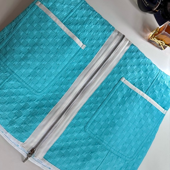 Bylyse Reversible Turquoise/White Quilted Jacket - Picture 3 of 9